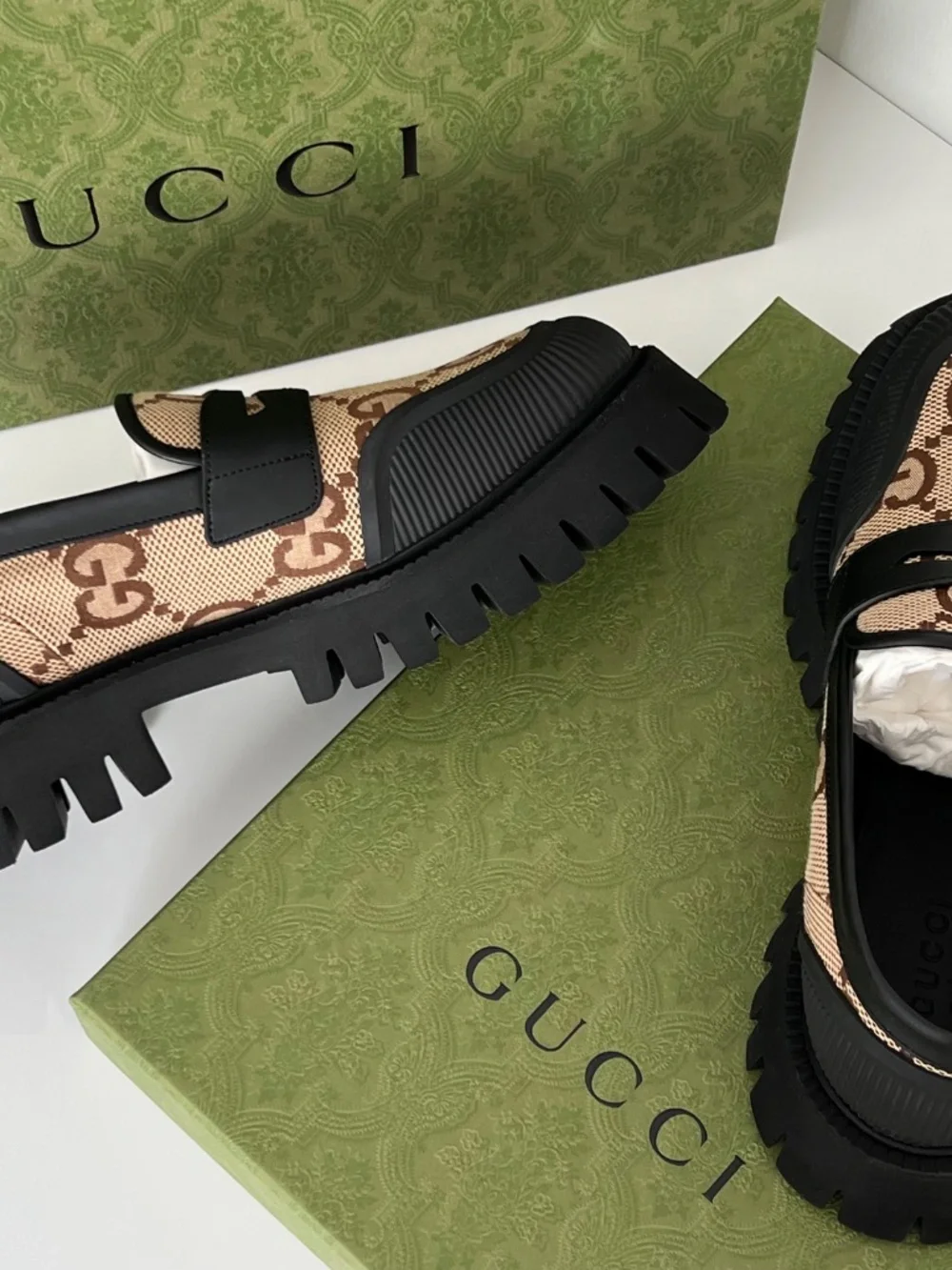 Gucci Men's Shoes Maxi GG Slip On Loafers Rubber Fabric Leather Size 10.5 US 11